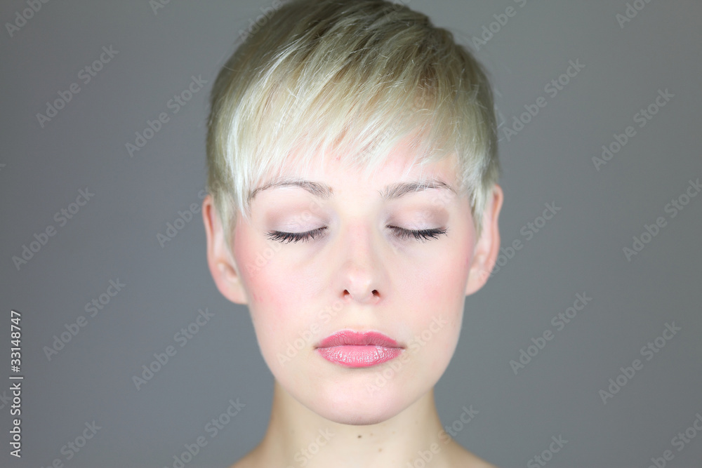 Make up Make up