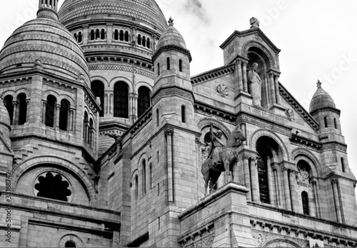 Sacre Coeur Cathederal in central Paris