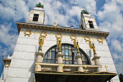Bild auf Leinwand Art Nouveau Church, Golden Angels, Vienna