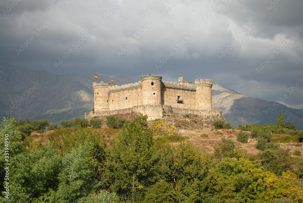 Fototapeta premium Castillo de Mombeltran en Ávila