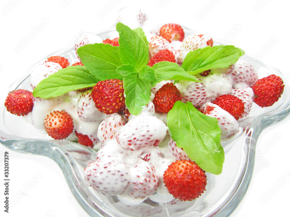 wild strawberry dessert with pudding and mint wild strawberry dessert with pudding and mint