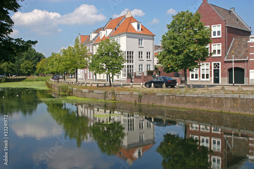 canal in Bergen op Zoom © Jenny Thompson
