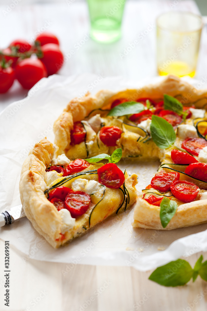 quiche with tomato and zucchini quiche with tomato and zucchini