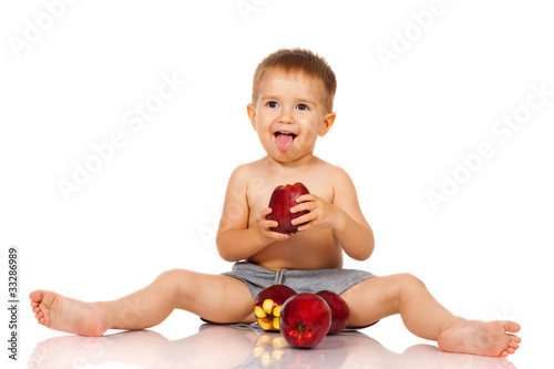 boy with apples © Natalia Chircova