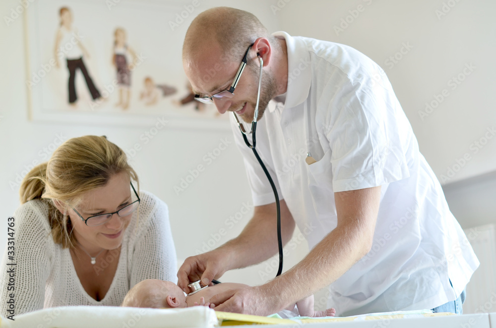 Fototapeta premium Arzt mit Stethoskop