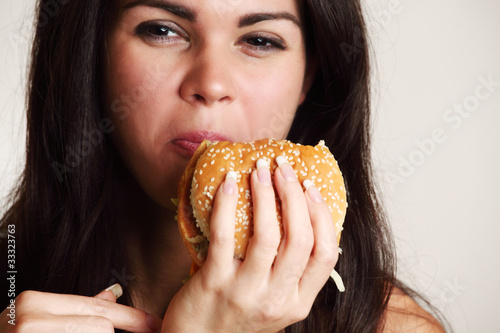 woman eat burger
