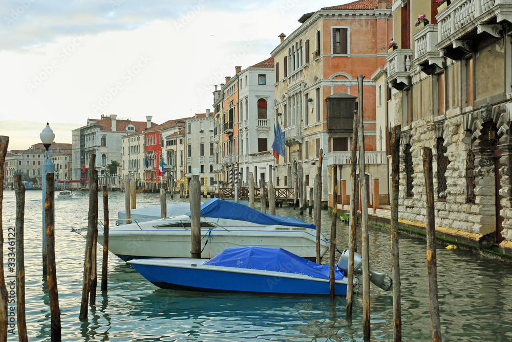 Italy, Venice along the grand canal, Cannaregio area