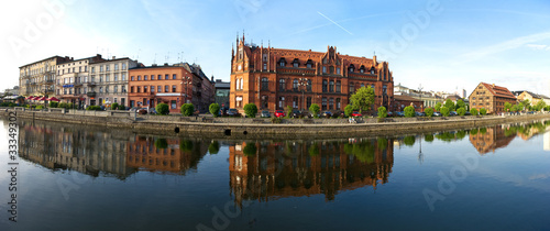 Panorama with buildings over the Brda in Bydgoszcz, Poland © CCat82