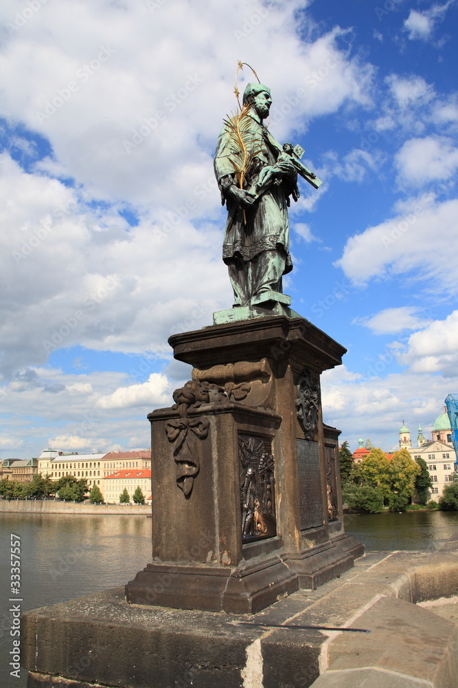 Prag, Karlsbrücke, Nepomuk Denkmal