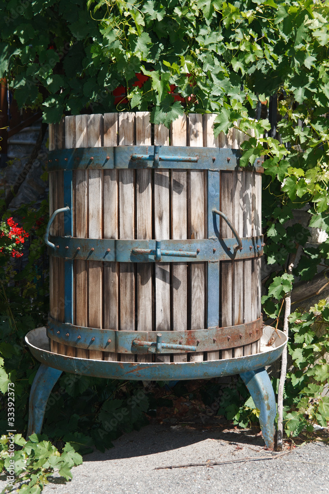 Naklejka premium torchio - wine press
