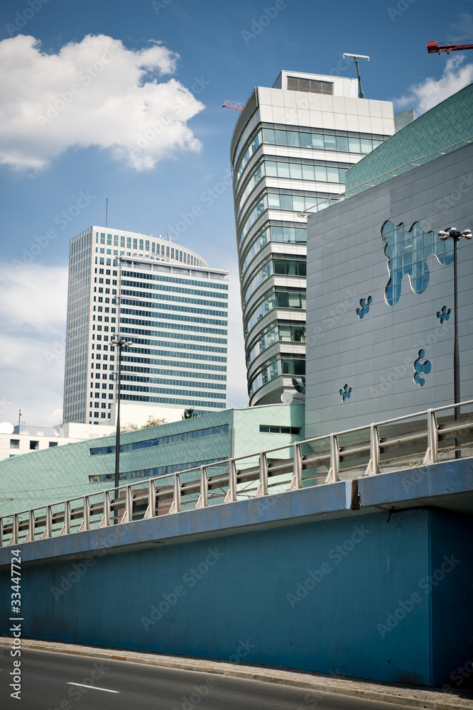 Obraz premium Moderuj architekturę w Warszawie