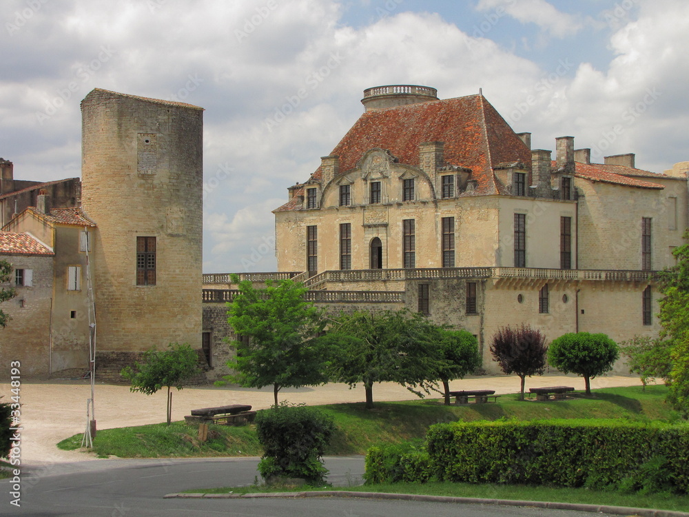 Château de Duras ; Vallées du Lot et Garonne