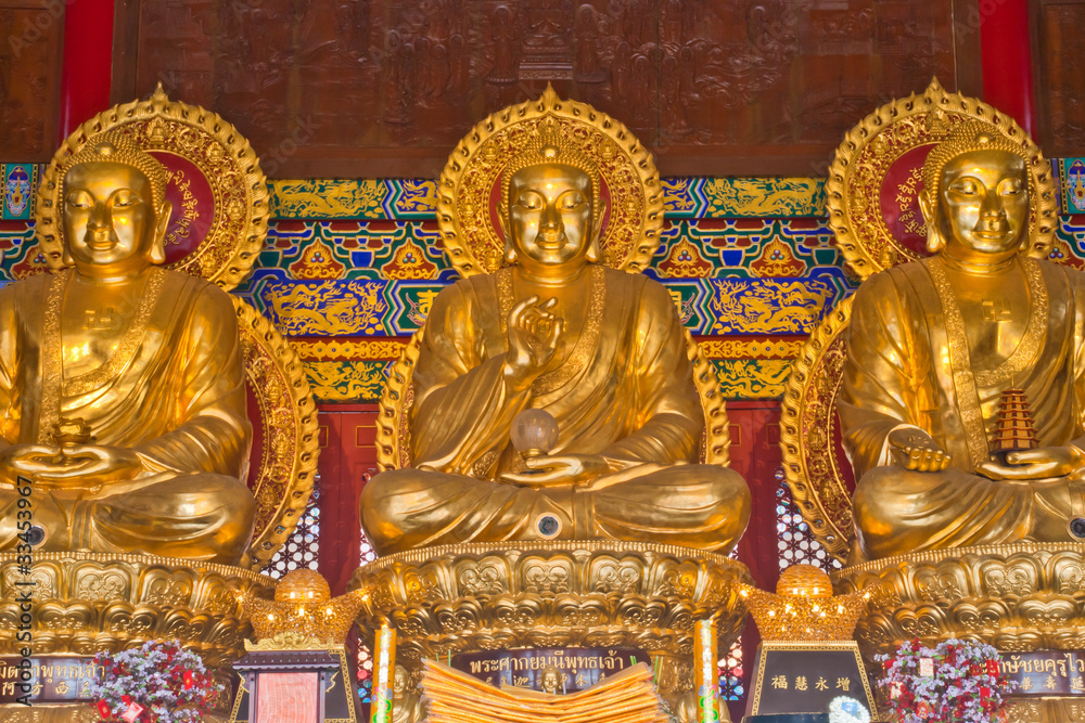 Buddha Golden statue