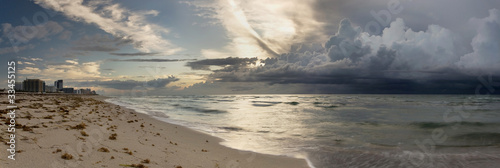 Bilde på lerret Panorama of large storm approaching Miami Beach during sunrise