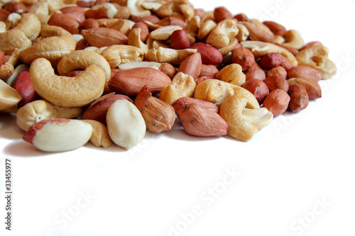 A mixture of peanuts and cashews