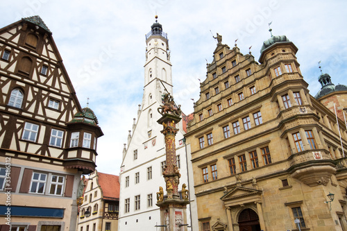 Rathaus mit Röderturm in Rothenburg ob der Tauber