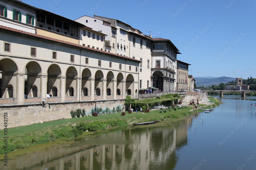Fleuve Arno à Florence, Italie