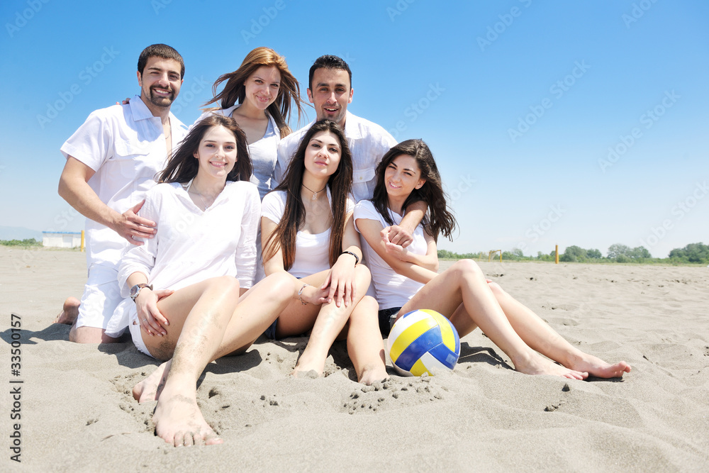 Fototapeta premium happy young people group have fun on beach