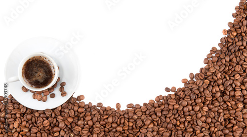 Fototapeta Naklejka Na Ścianę i Meble -  cup and coffee beans