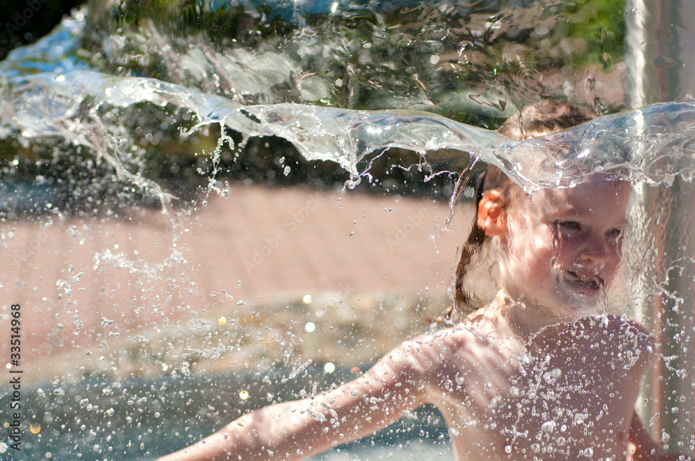 Fototapeta premium Hinterm Wasserfall