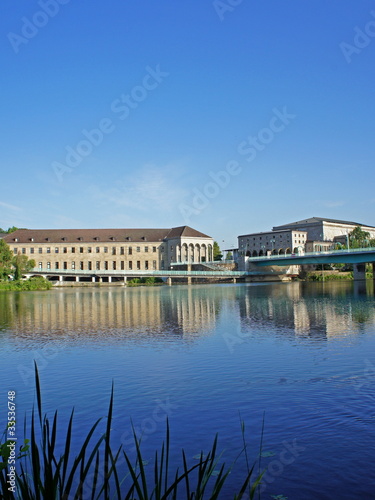 Mülheim a.d.Ruhr - links Wasserwerk - rechts Stadthalle