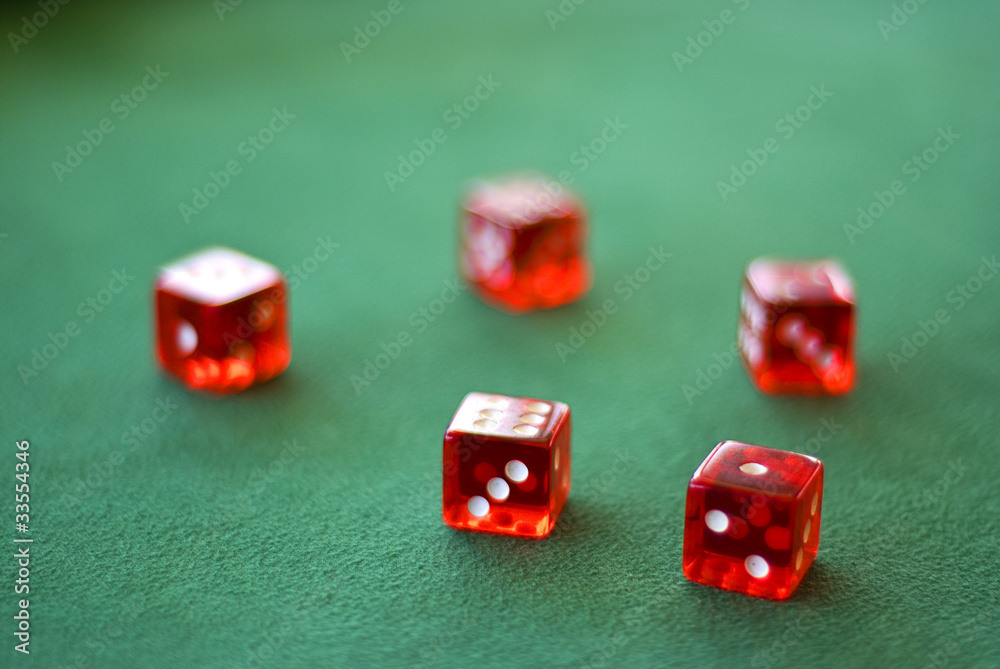 Würfel beim Glücksspiel Würfel beim Glücksspiel