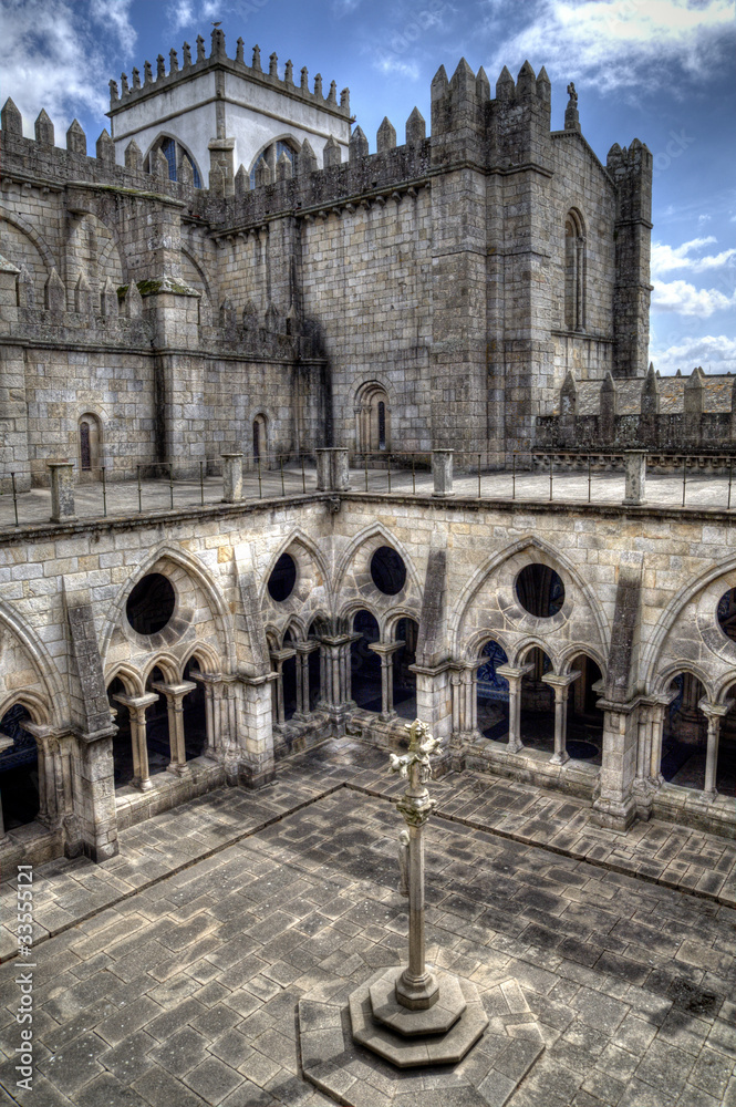 Sé Cathedral Cloister, Porto, Portugal.