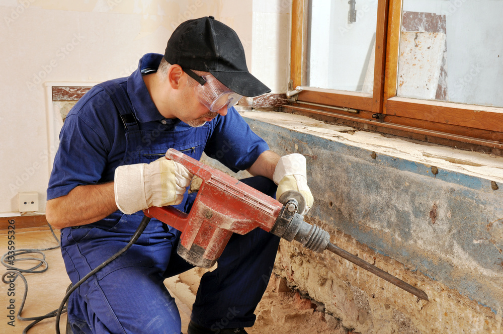 Handwerker mit Bohrhammer