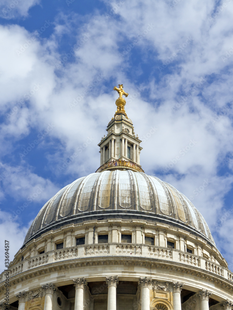 Fototapeta premium Dome of St Pauls Cathedral