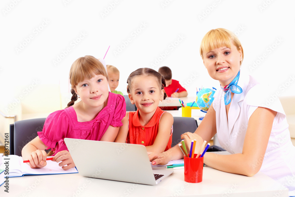 teacher deals with students teacher deals with students