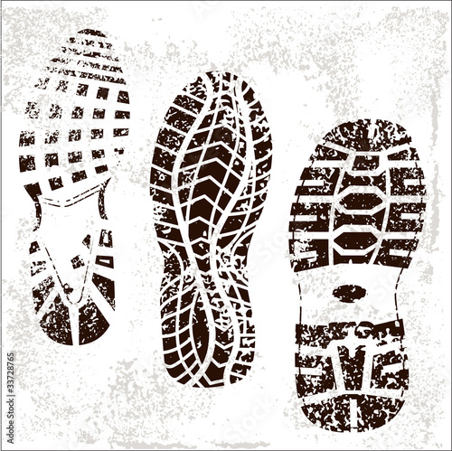 Grunge Shoe Tracks trio