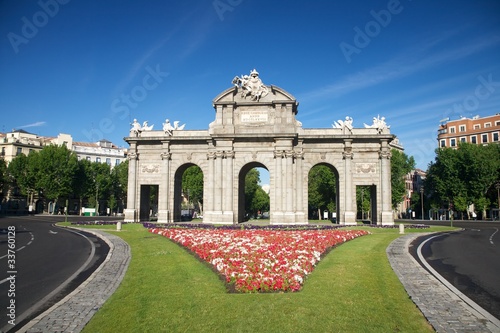 Puerta de Alcala monument photo