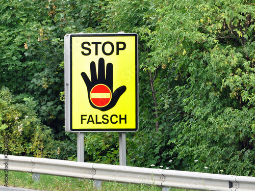 Εκτύπωση καμβά schild stop - falsch