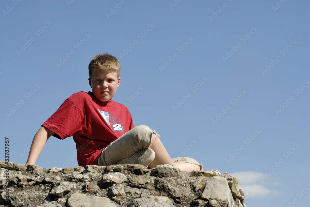 sit on the wall
