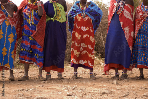 Wallpaper Mural Masai women Torontodigital.ca