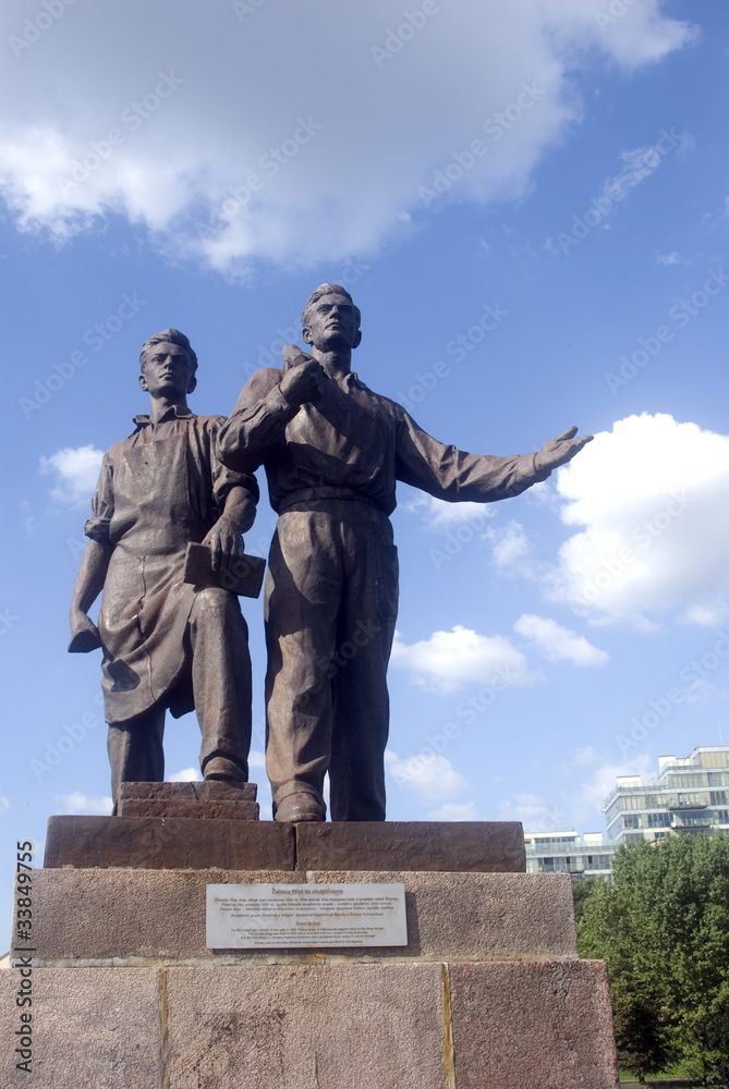 Fototapeta premium Socialist statue on Green Bridge, Vilnius, Lithuania