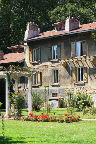 maison de la roseraie du parc de la tête d'or, lyon - france