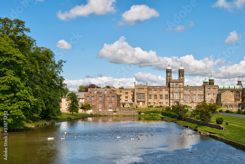 English public school