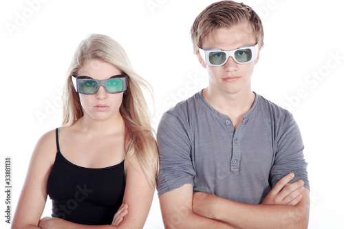 Paar mit Laserschutzbrillen Porträt