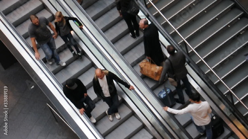 Rolltreppen im Flughafen