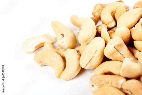 close-up cashews