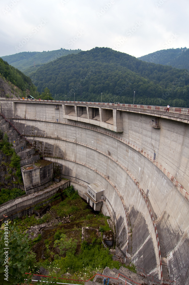 dam in mountains