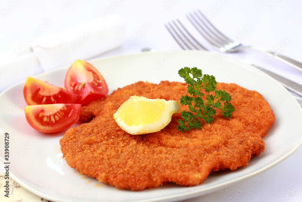Wiener Schnitzel with lemon Wiener Schnitzel with lemon