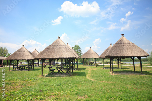 Tableau sur toile thatched roof