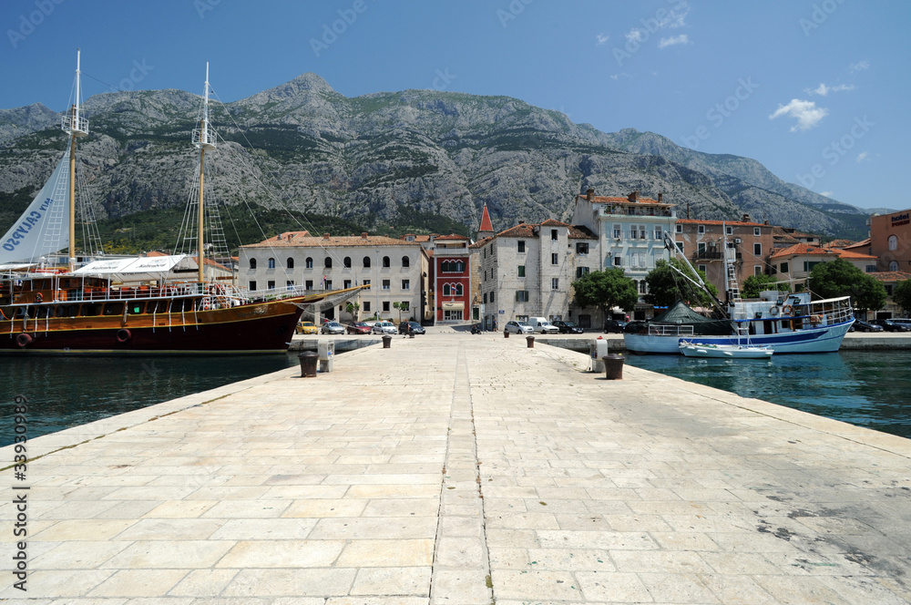 Makarska en Croatie - Jetée