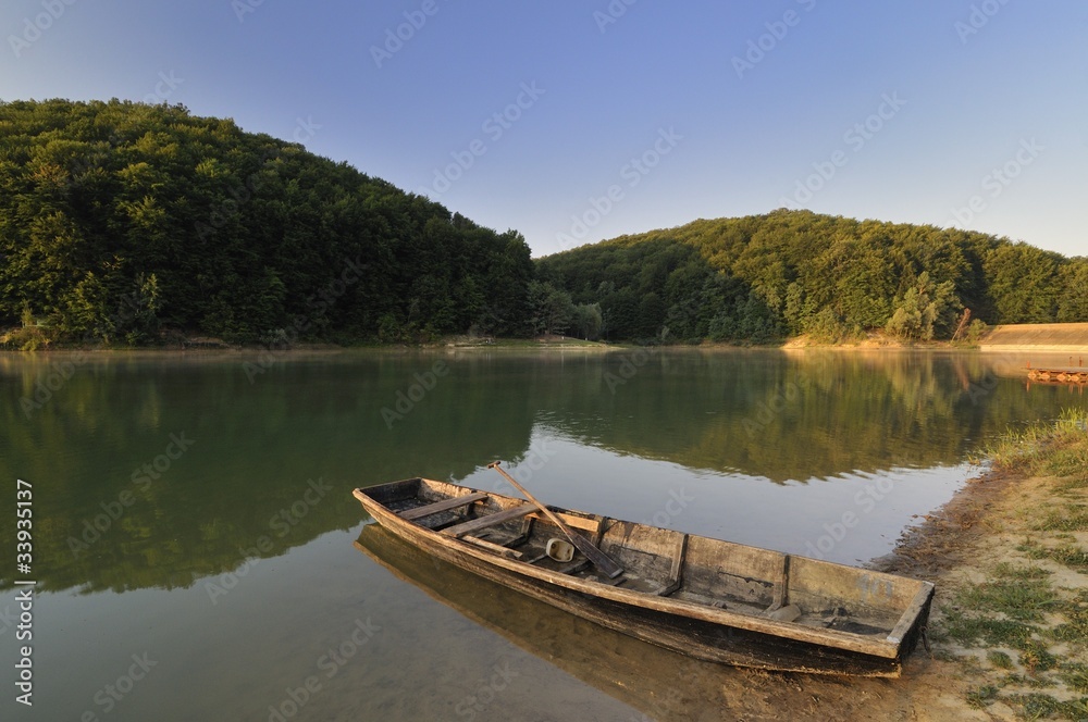 Dawn on the lake