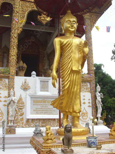 Buddha statue at Wat Bupparam in Chiangmai, Thailand photo