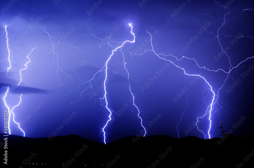 Lightnings strike