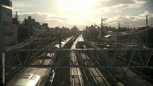 Wallpaper Mural 夕暮れの中央線 Torontodigital.ca