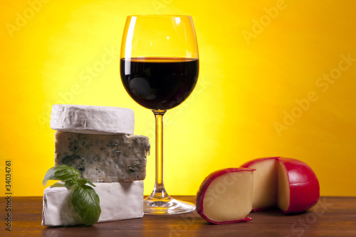 Cheese and wine composition